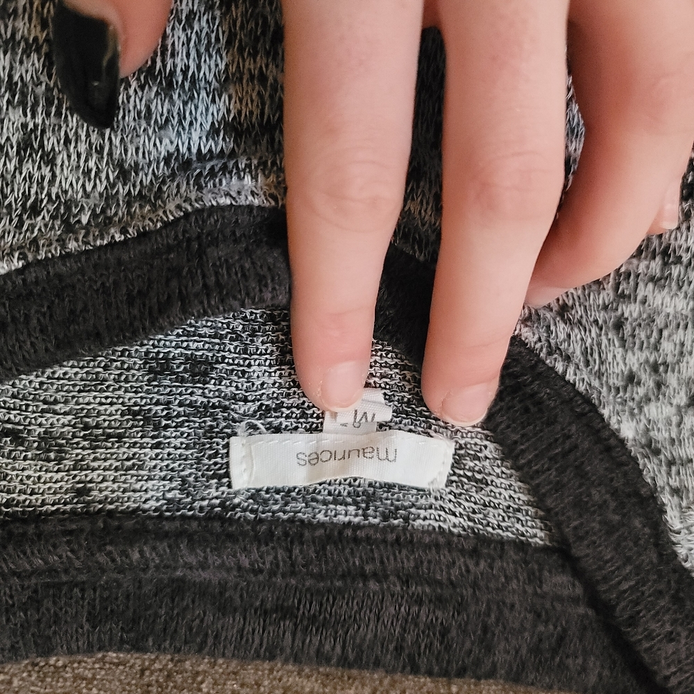 Sweater - Picture 2 of 2